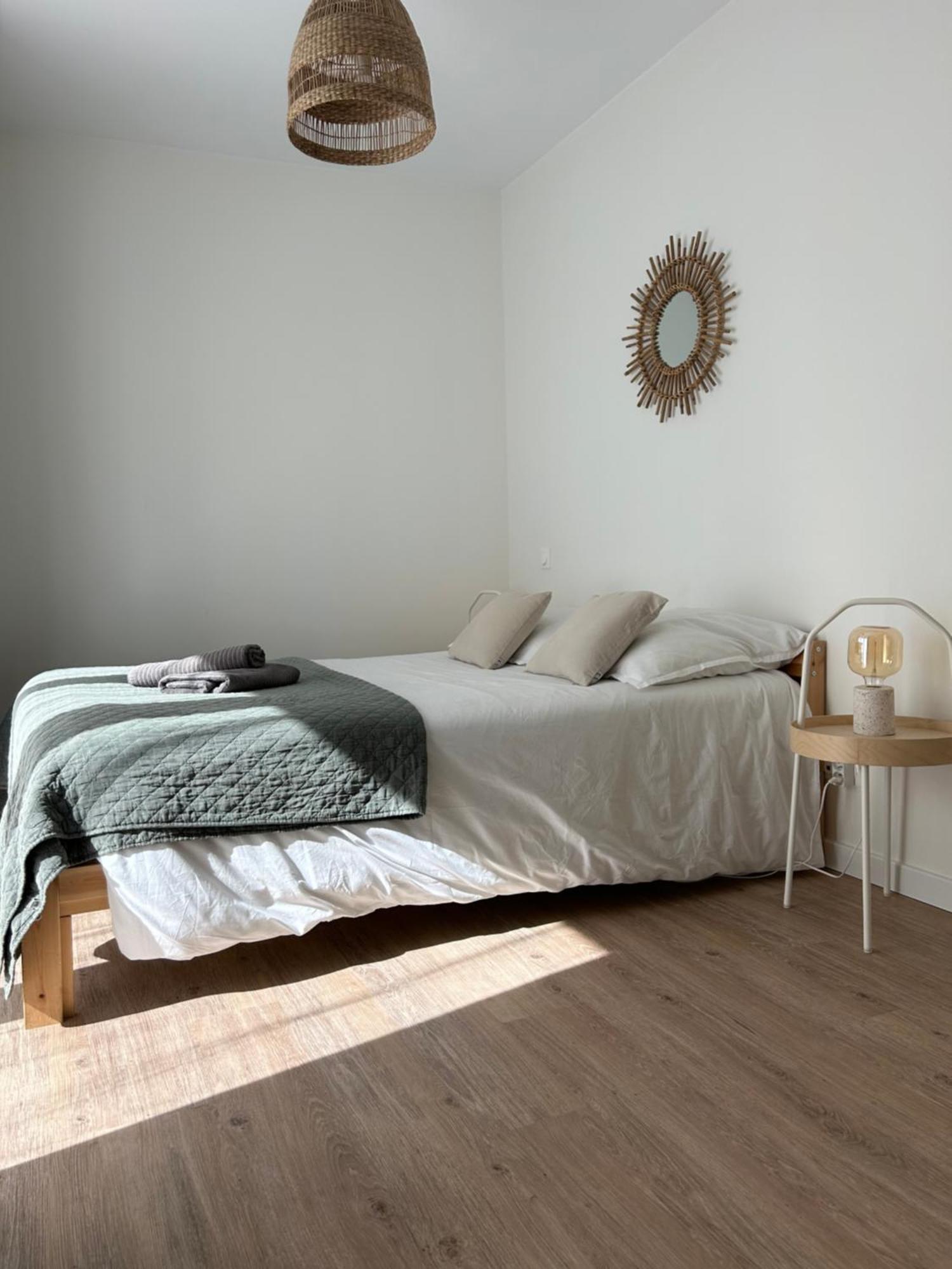 Le Patio : Appartement Chic 3 Chambres Au Coeur De Pau Kültér fotó
